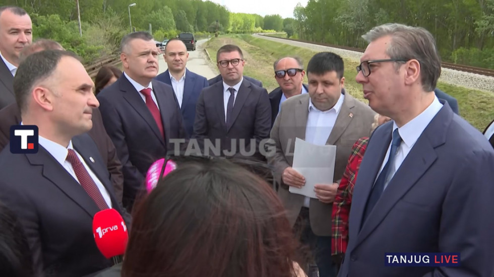 Vučić prisustvuje otvaranju novog Tomaševačkog mosta na reci Tamiš