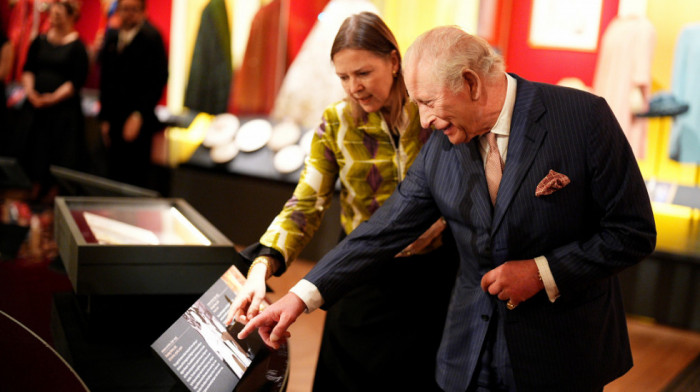 Britanska kraljevska porodica obeležava 100 godina od rođenja kraljice Elizabete II