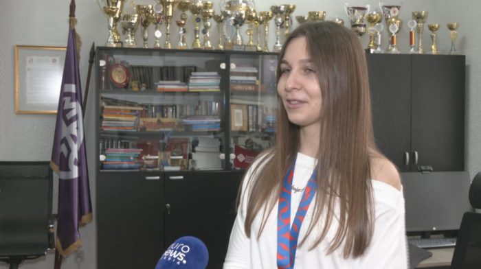 Srpske matematičarke briljirale na 15. Evropskoj matematičkoj olimpijadi u Bordou - tri medalje i šesto mesto