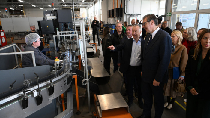 Vučić u Paraćinu: Prisustvuje otvaranju pogona kompanije Vaider Srpske fabrike stakla