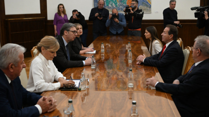 Završene konsultacije Vučića sa predstavnicima stranke Pokret snaga Srbije-BK