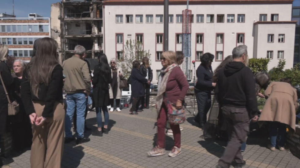 Pomen za 16 stradalih radnika RTS-a: U noći između 22. i 23. aprila NATO bombardovao zgradu Javnog servisa