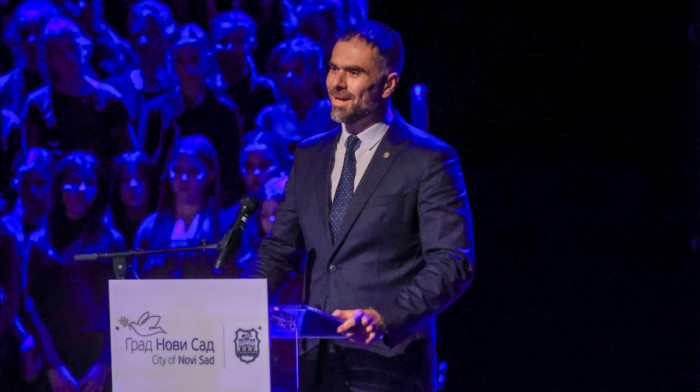 Mićin na proslavi 70 godina OŠ Nikola Tesla u Novom Sadu: Znanje je svetlost, bićemo podrška školi