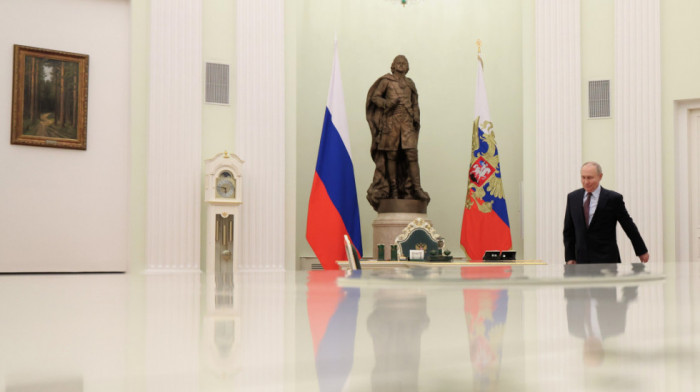 Putin: Rusija će štititi interese i jačati saradnju na Arktiku