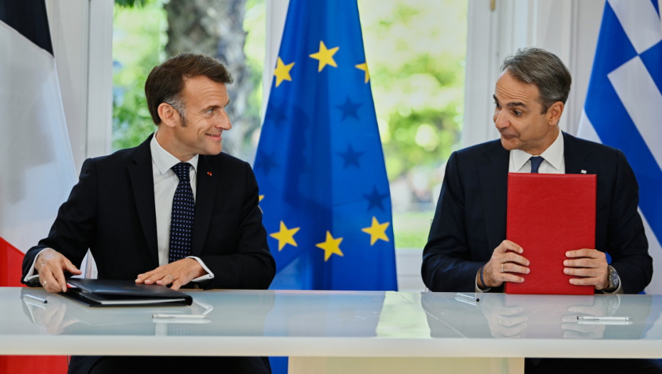 Makron i Micotakis u Atini potpisali 9 sporazuma o saradnji dve zemlje