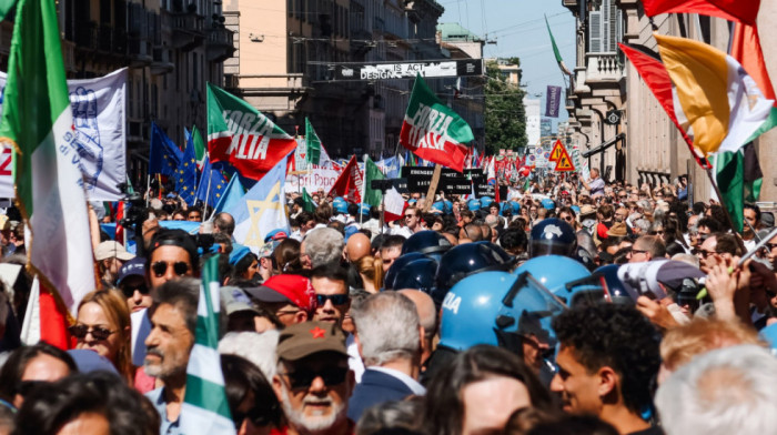 Širom Italije obeležen Dan oslobođenja: U Milanu 100.000 ljudi na nacionalnom maršu, bilo i tenzija