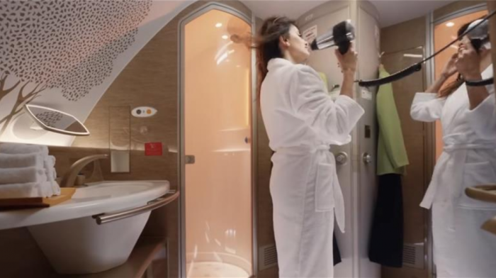 Tuširanje na nebu: Emirates će uskoro imati privatna kupatila za putnike na letovima u prvoj klasi