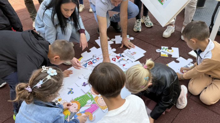 Ministarka arić Kovačević: Kampanja "Rastimo zajedno" stavlja porodicu na prvo mesto