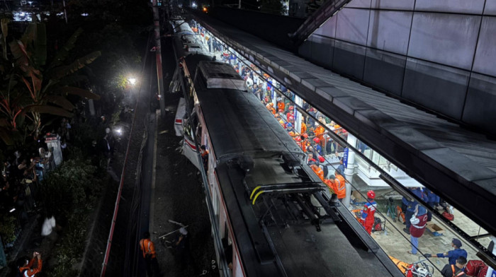 Sudar vozova kod Džakarte, bez žrtava, otežan železnički saobraćaj