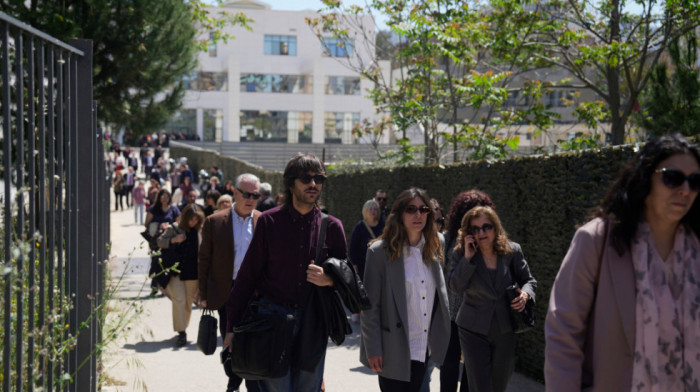 Štrajk i obustava rada u Grčkoj nakon oružanih napada na zaposlene u Atini