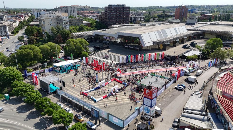 Karavan sporta i radosti krenuo iz Novog Sada: Plazma Sportske igre mladih počele na platou SPENS-a