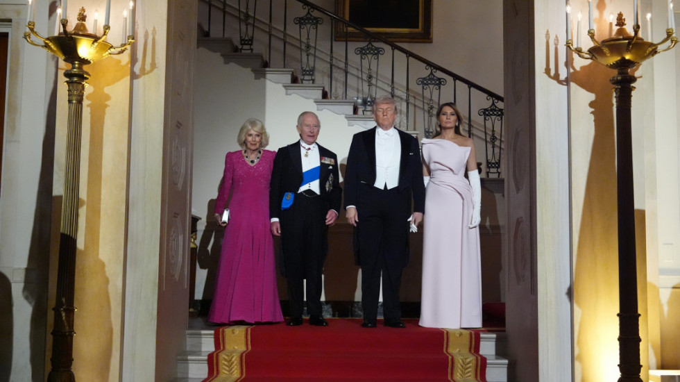 Tramp ukida carine na škotski viski: Odluka doneta posle posete kralja Čarlsa III i kraljice Kamile