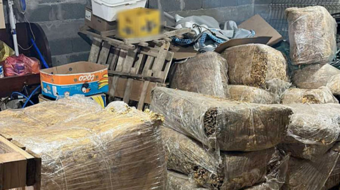 Hapšenje u Novom Sadu: Policija zaplenila marihuanu, ekstazi, amfetamin i LSD