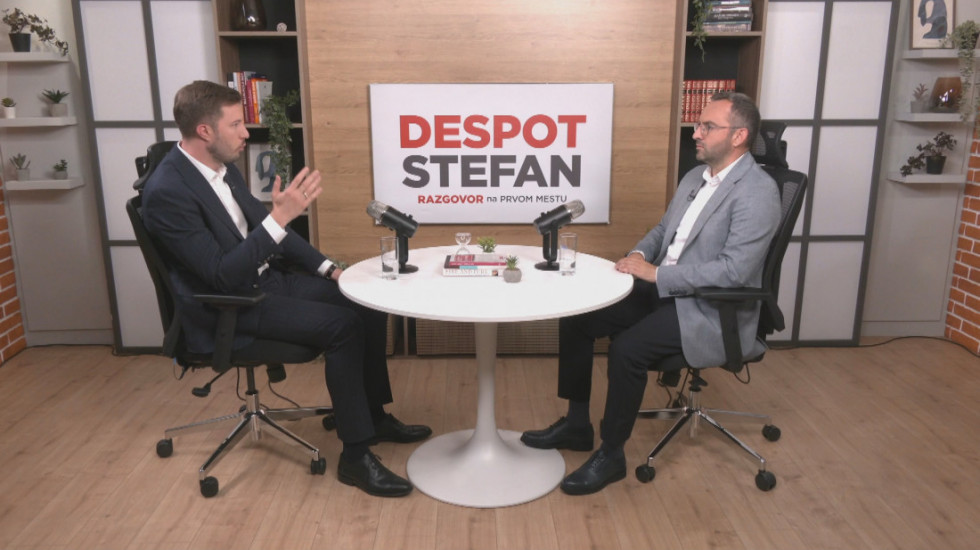 Emisija "Despot Stefan" na Euronews Srbija: Da li partije odumiru i gube bitku sa sopstvenom svrhom?