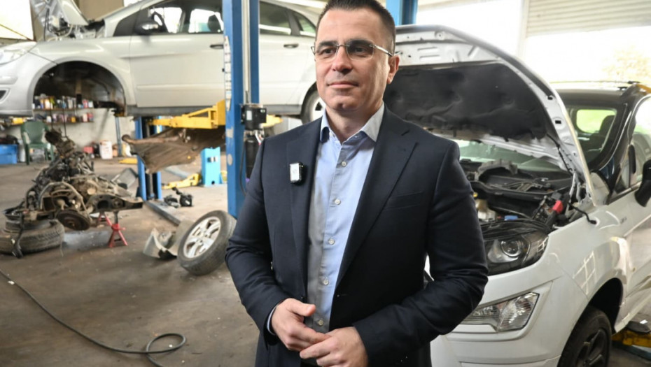 Milićević u Smederevskoj Palanci posetio porodicu koja se iz Amerike vratila u Srbiju