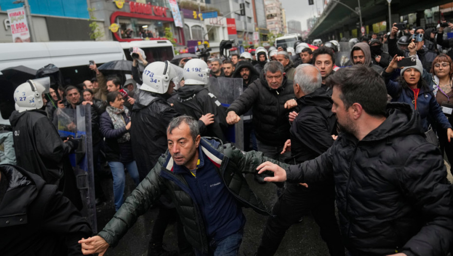Haos u Istanbulu za 1. maj: Privedeno više od 500 osoba tokom protesta