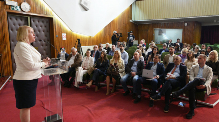 U Kragujevcu održano prvo javno slušanje o izmenama četiri izborna zakona i unapređenju izbornog procesa