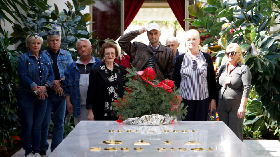 "Umro je drug Tito": 46 godina kasnije Kuća cveća puna posetilaca