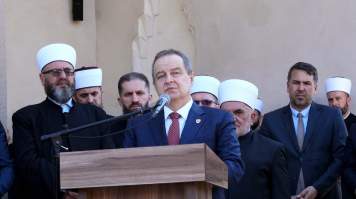 Dačić na obeležavanju 500 godina Altun-alem džamije: Poruka mira i zajedništva iz Novog Pazara