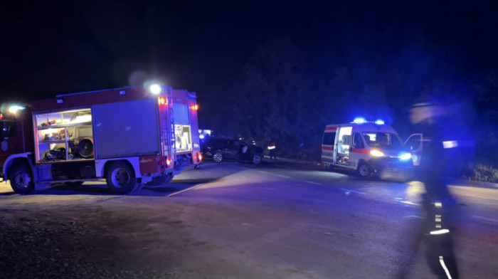Saobraćajna nesreća na magistralnom putu Novi Pazar–Raška: Tri osobe nastradale, četiri povređene (FOTO)