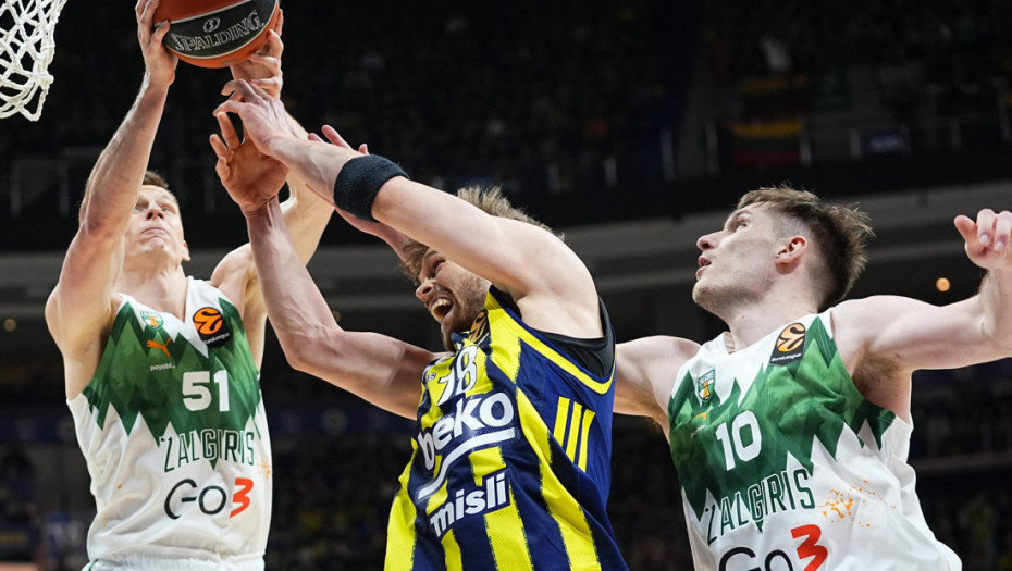 Žalgiris šokirao Fenerbahče u "zelenoj šumi": Prvak Evrope (još) bez Fajnal-fora