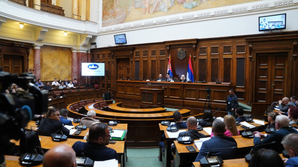 Sednica Skupštine Srbije o izmenama izbornih zakona 12. maja