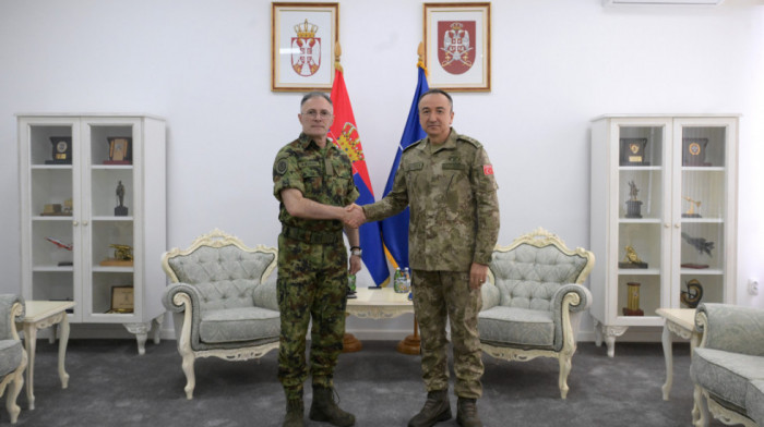Mojsilović razgovarao sa komandatom Kfora o situaciji na Kosovu i Metohiji