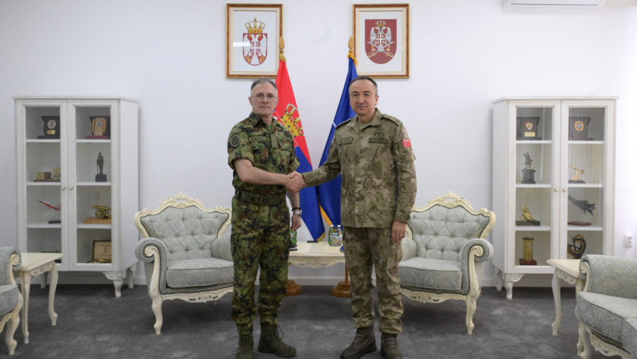Mojsilović razgovarao sa komandatom Kfora o situaciji na Kosovu i Metohiji