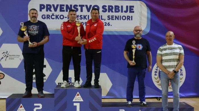 Proleter i Crvena zvezda najuspešniji na pojedinačnom seniorskom prvenstvu Srbije u rvanju