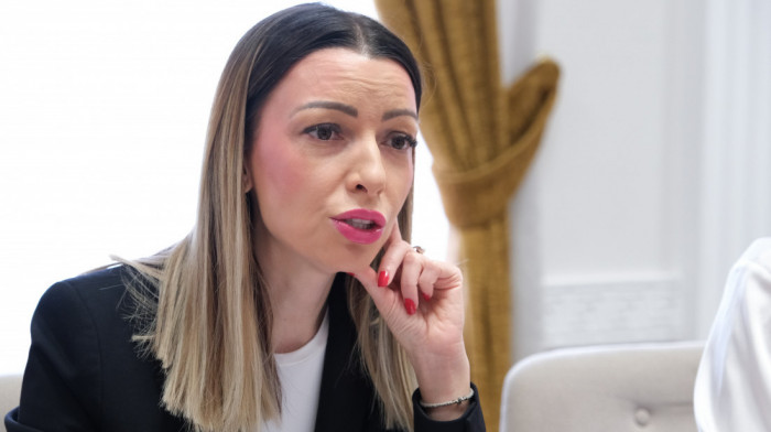 Mesarović uručila rešenja privrednicima o dodeli bespovratnih sredstava