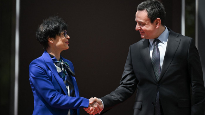 Marta Kos u Prištini: "Na putu ka EU potrebno konstruktivno angažovanje u dijalogu sa Beogradom"