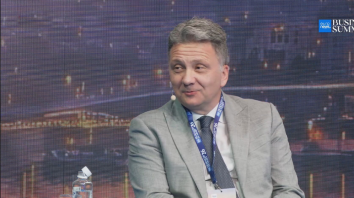 BUSINESS SUMMIT 2026 Jovanović: Pravimo "srpski ChatGPT" koji bi trebalo da bude gotov do Ekspa