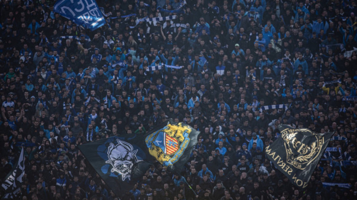Haos uoči prestoničkog derbija: Policija prečešljala kompletan stadion i pronašla sumnjiv uređaj
