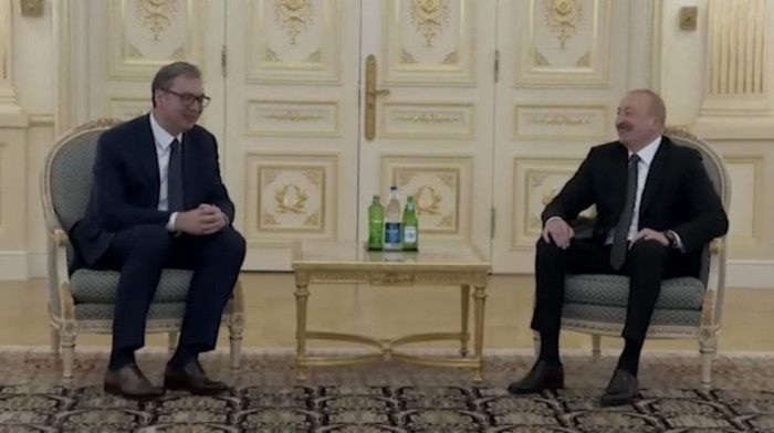 Vučić u Bakuu sa Alijevim: Fokus na energetiku i nove investicije