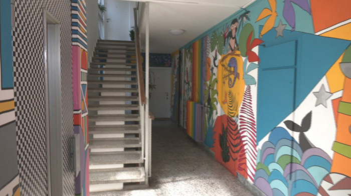 "Zid prkosa" u Beogradu: Priča o zgradi koja je postala galerija (VIDEO)