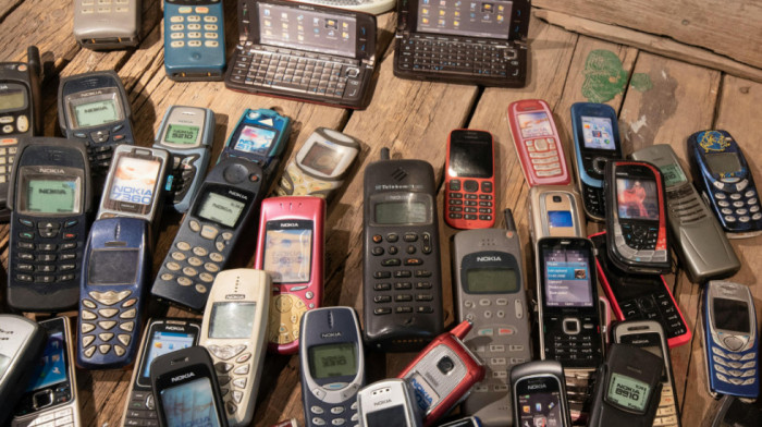 Paradoks na tržištu mobilnih telefona: Uređaji nikad moćniji, a mi ih čuvamo duže nego ikada - evo i zašto