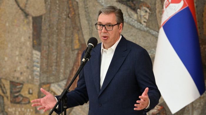 Vučić: Ako podnesem ostavku rok od 90 za raspisivanje izbora, nema skraćivanja mandata
