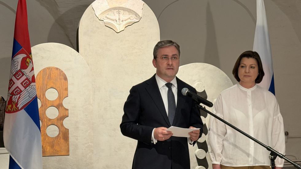 Selaković u Moskvi otvorio izložbu "Srpski srednjovekovni spomenici u opasnosti"