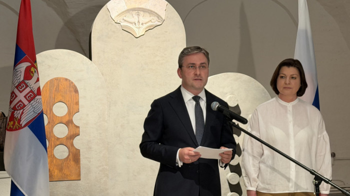Selaković u Moskvi otvorio izložbu "Srpski srednjovekovni spomenici u opasnosti"