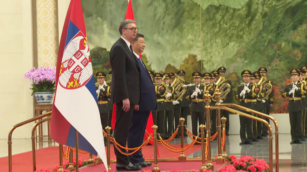 Vučić stigao u Veliki dom naroda u Pekingu: Dočekao ga predsednik Si Đinping