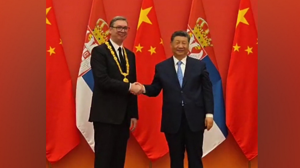 Si Đinping odlikovao predsednika Vučića Ordenom prijateljstva