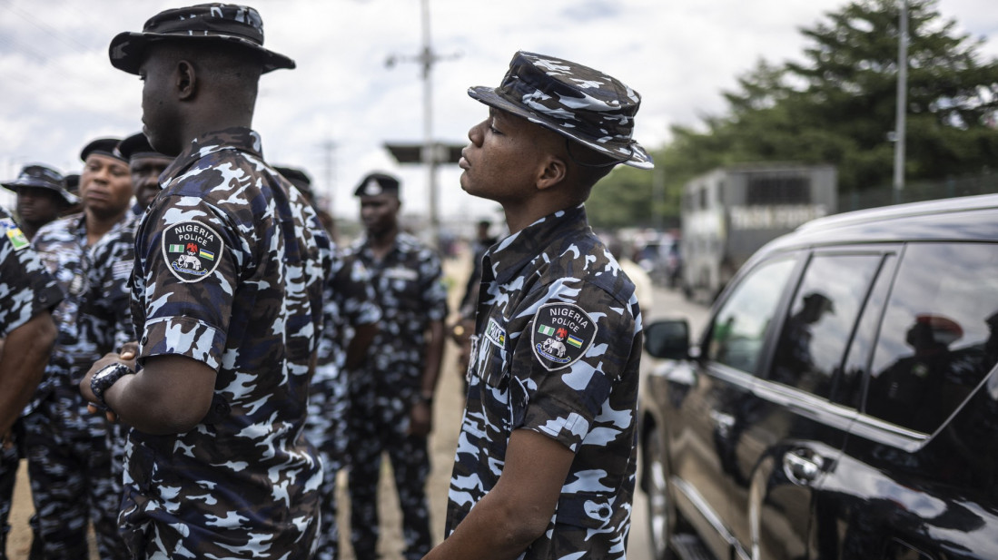 Otmičari napali policiju i palatu u Nigeriji, najmanje 25 otetih i troje mrtvih