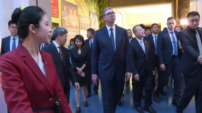 Vučić obišao Muzej Komunističke partije u Pekingu: Prilika da produbim znanje o razvoju Kine