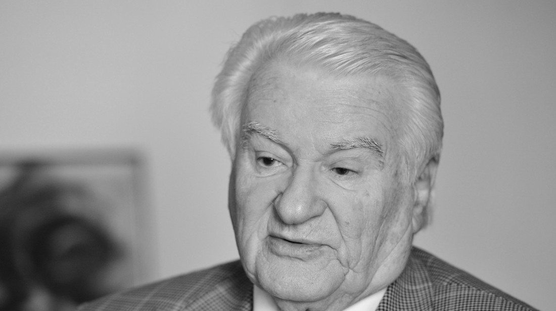 Umro bivši predsednik DS Dragoljub Mićunović