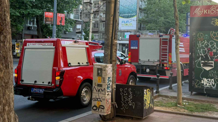 Požar na Pravnom fakultetu: Zapalio se lift, studenti evakuisani