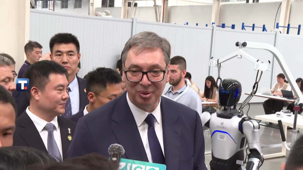 Vučić iz Kine: Budućnost stiže u Srbiju, za manje od dva meseca proizvodićemo humanoidne robote