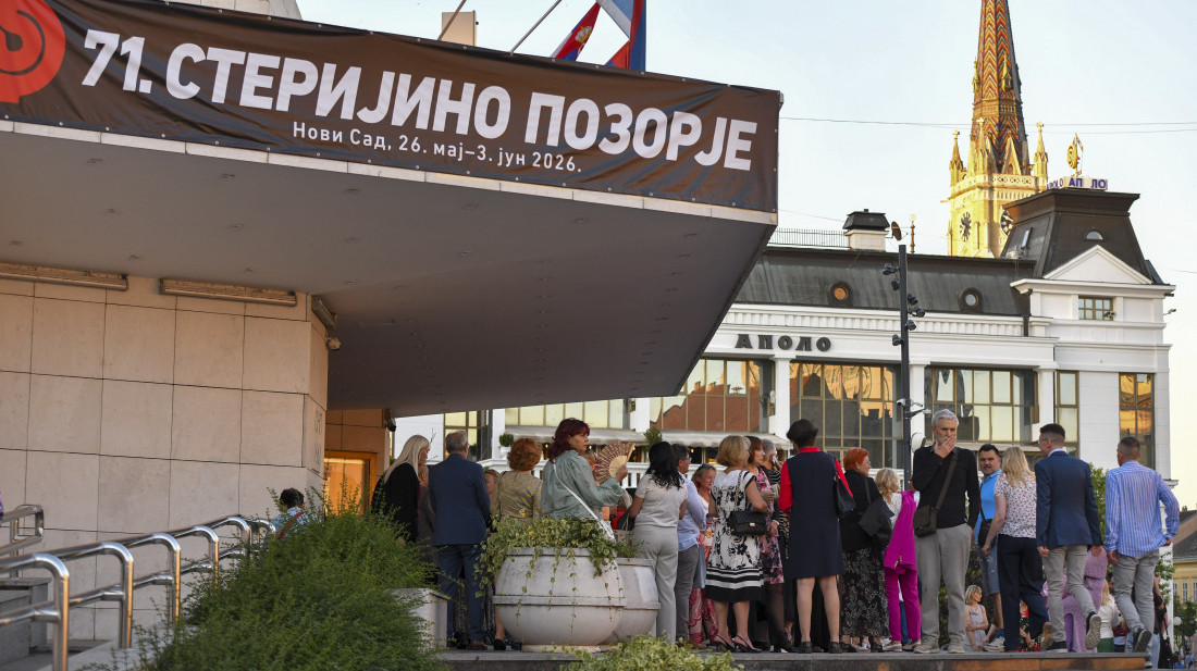 Sterijino pozorje otvoreno izložbom fotografija i predstavom "Gospa Nola"