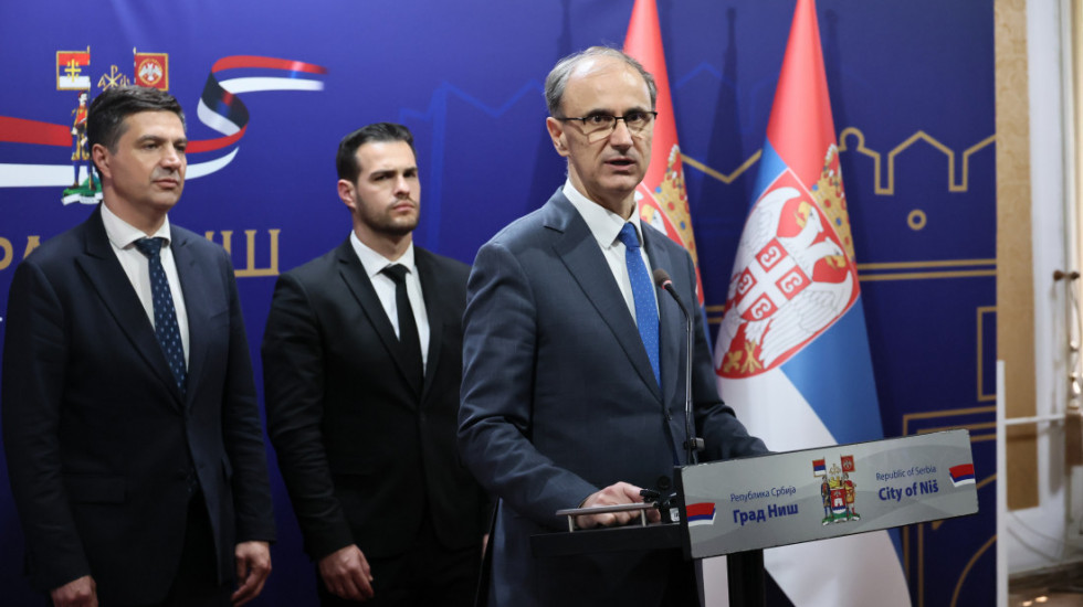 Macut otvorio kancelariju u Nišu: Zapošljavanje najveći problem, rešenja za infrastrukturu već postoje