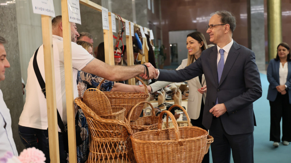 Macut: Država podržava stare i tradicionalne zanate, oni su važni za Srbiju