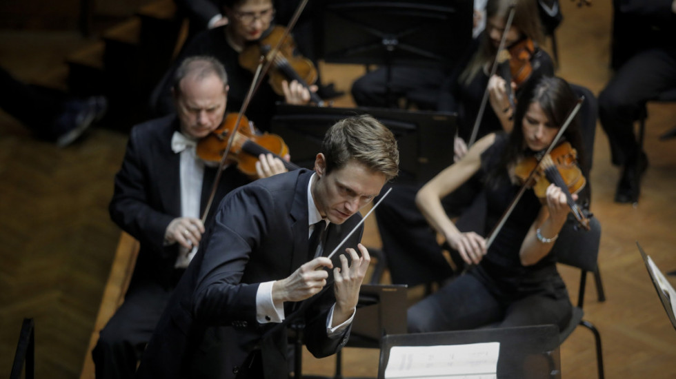 Od Karnegi hola do Kolarca: Maksim Lando sa Beogradskom filharmonijom